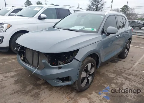 2020 Volvo Xc40 Momentum from USA, damaged, VIN YV4162UK3L2259937